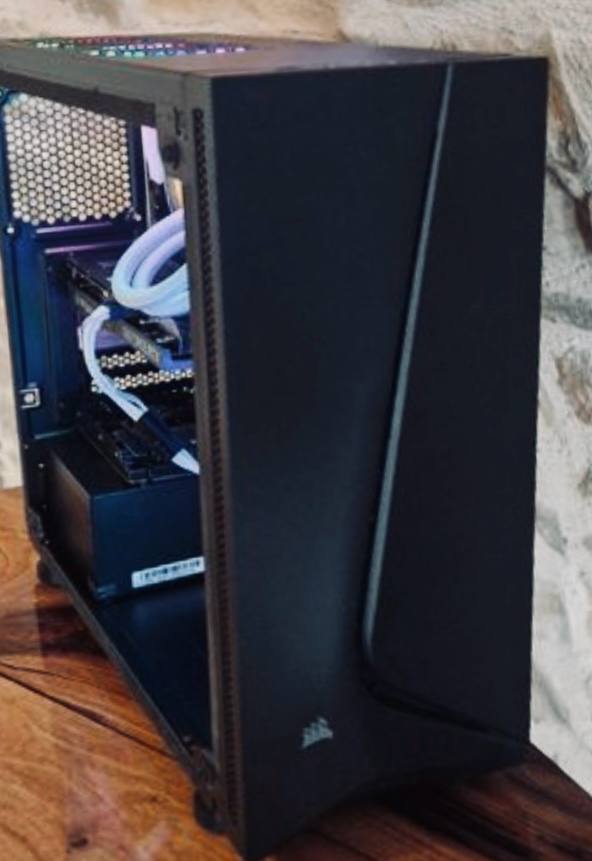 PC Gamer Reconditionné – i9 • RTX 5090 • 32Go • Watercooling RGB