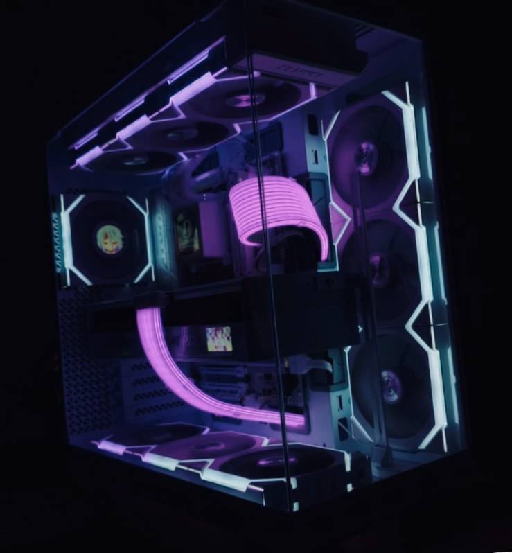 PC Gamer Ultra 4K/8K – Full White RGB – RTX 5090 (Occasion Premium)